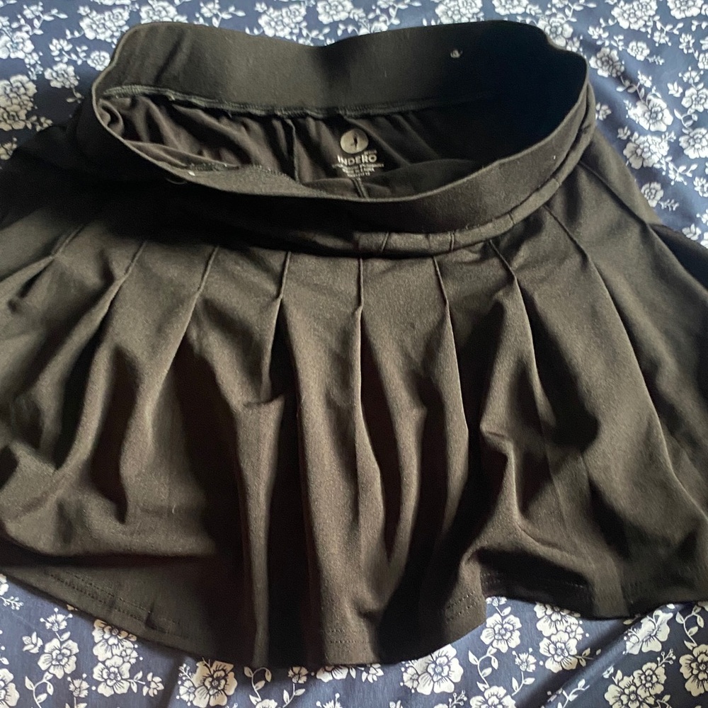 Elegant Black Skater Skirt